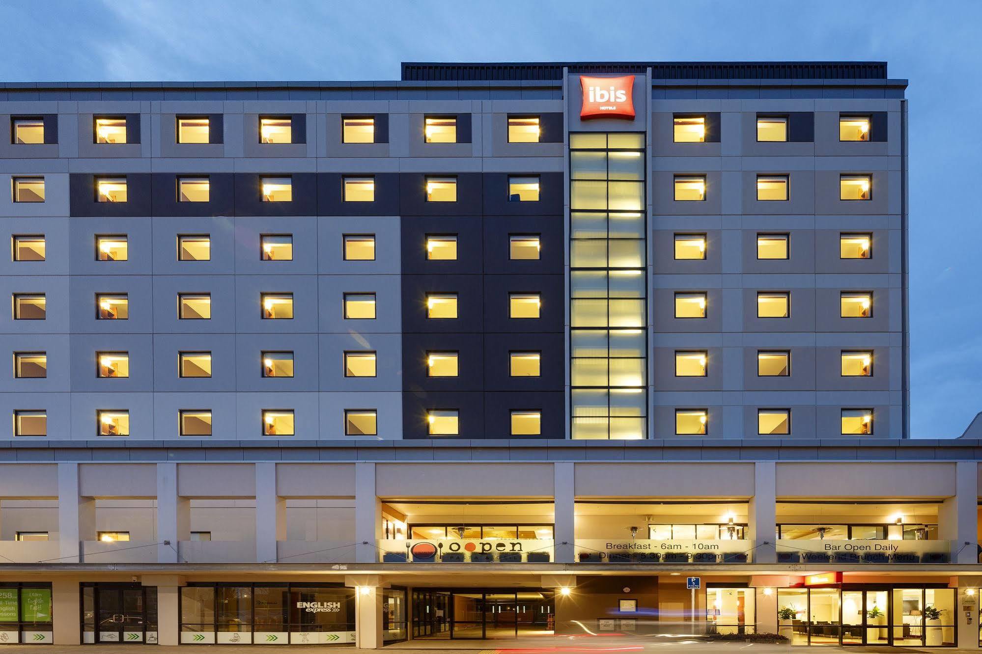 Hotel Ibis Christchurch Exterior foto